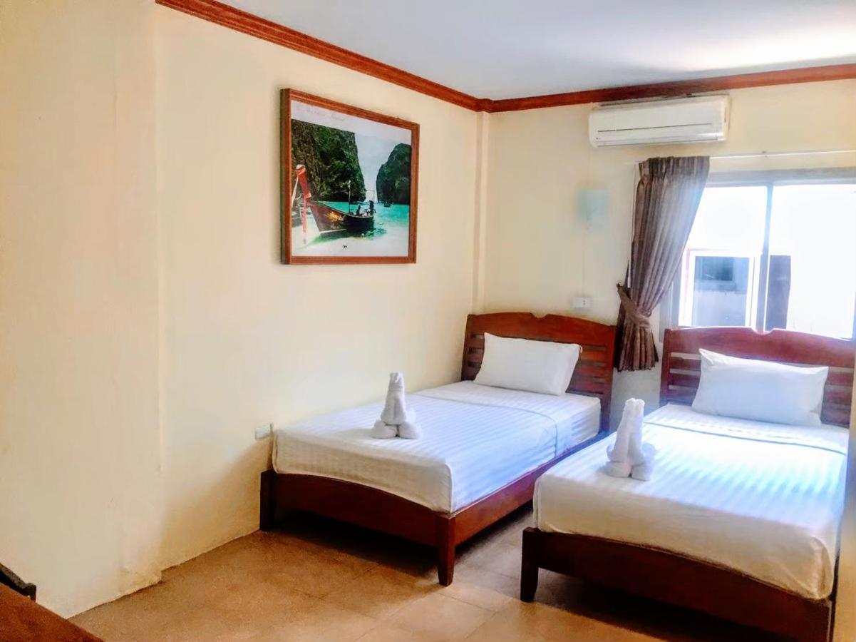 Golden Bee Phiphi Hotel Екстериор снимка