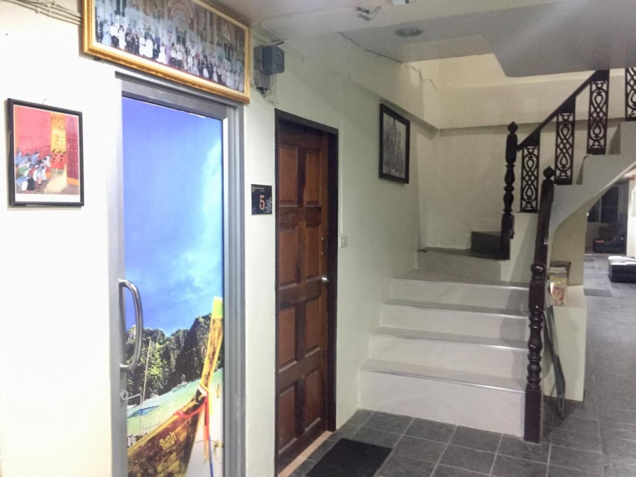 Golden Bee Phiphi Hotel Екстериор снимка